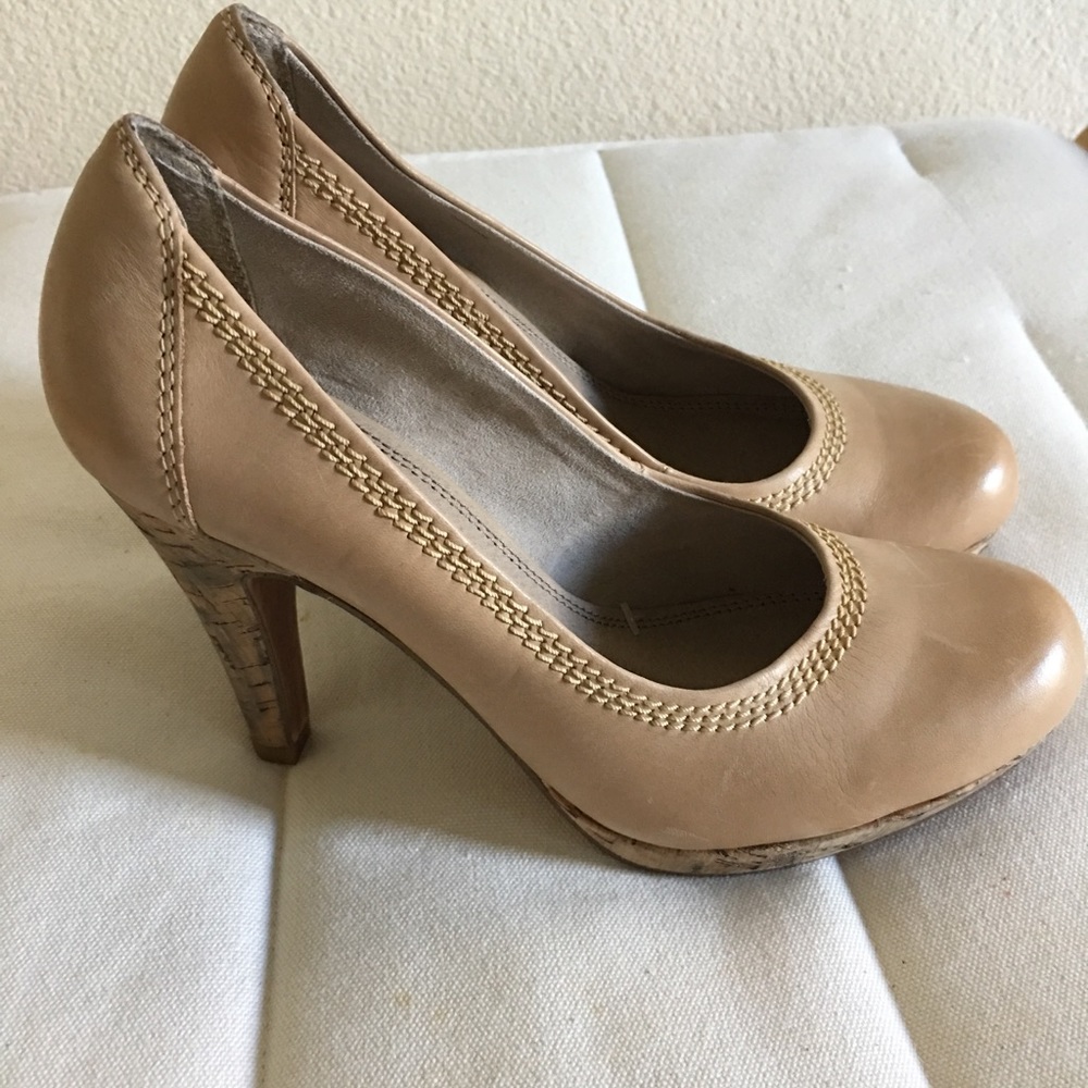 Italian Leather Shoes, Size 8, Beautiful! New!